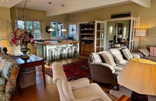 Hill House - Country Retreat by Maison Pro - Photo 40