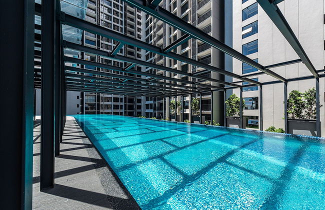 3BR Homestay with Pool View Bukit Rimau - Foto 16