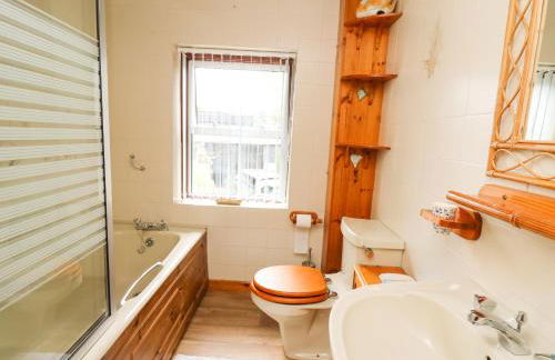 Holly Farm Cottage - Photo 27