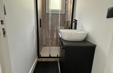 F4 confortable-Gare à pied-Fibre-Séjours pro - Photo 7