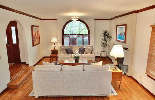 Belmont Heights Retreat - Stunning Gardens - Foto 4