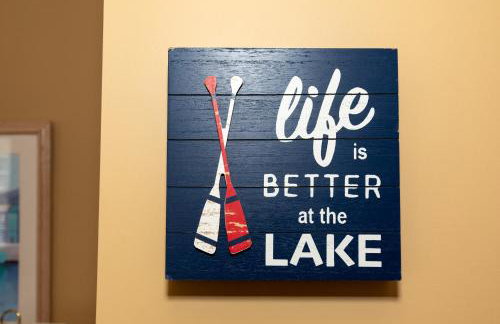 5 Bedroom Home in Old Homestead II - Photo 37