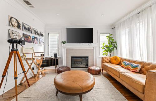 Los Angeles charming big house, king bed, parking, EV - Photo 36