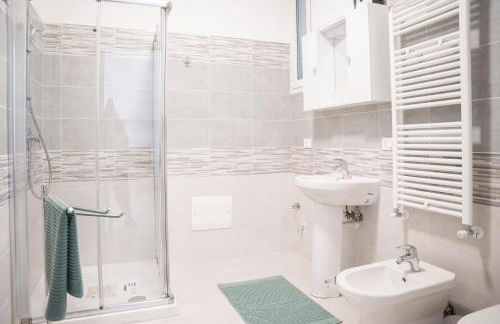 045b - Villetta Moderna 02-24E con VASCA IDROMASSAGGIO in giardino, solo 15 minuti da Mare e Spiaggia - Posto Auto GRATUITO - Foto 27