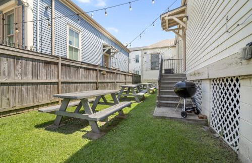 Dumaine Cozy Home - 3 bed close to QTR - Photo 21