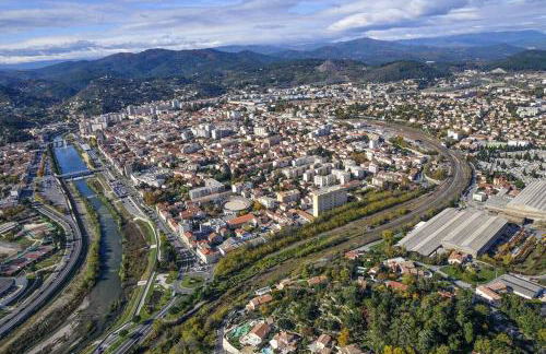 maison spacieuse et lumineuse+ studio - Foto 53