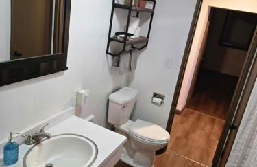 Railside Inn - Vintage Home Built in 1900 - Foto 22