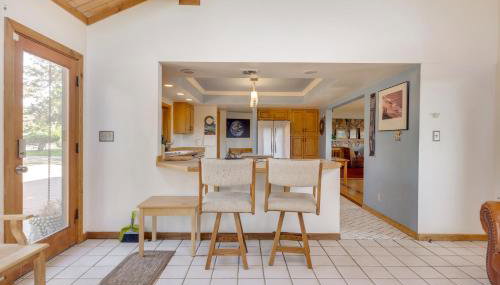 3 Mi to Garden of the Gods Quiet Home with Hot Tub! - Foto 5