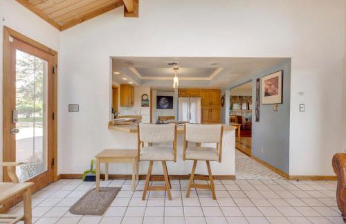 3 Mi to Garden of the Gods Quiet Home with Hot Tub! - Foto 5