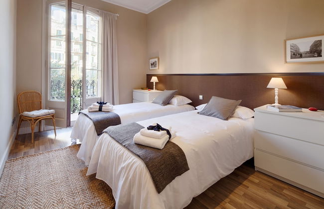 Habitat Apartments Eixample Balconies - Photo 5