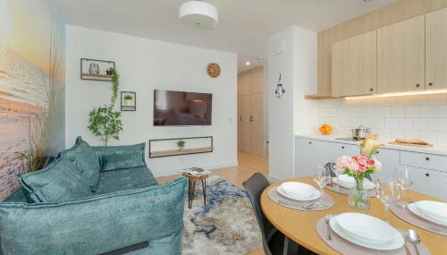 Nowy Świat Stylish, Seaside Apartment with Balcony & Parking Puck by Noclegi Renters - Foto 5