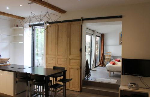 Appartement avec beaucoup de cachet central et calme - Foto 28