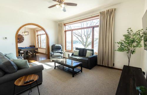 Villager Loft Pool Table & Dining Discounts - Foto 2