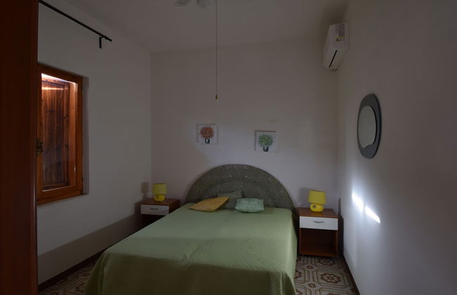 Family Apartment With Balcony In Budoni - Photo 2