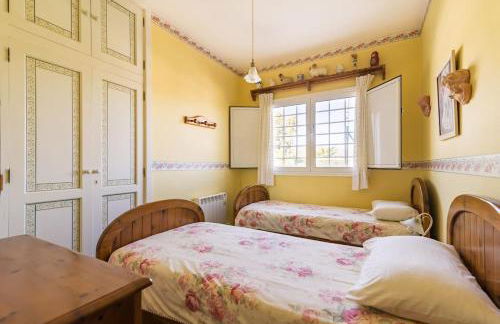 Magnífica villa con piscina y barbacoa - Foto 18