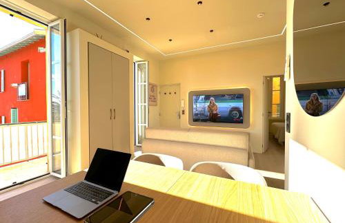 MONACO - MENTON - SEA VIEW - FULL CLIM - 2 BEDROOMS - PREMIUM LOCATION - LUXURY RENOVATED - PARKING - BALCONY - BEAcH and SUN - Photo 24