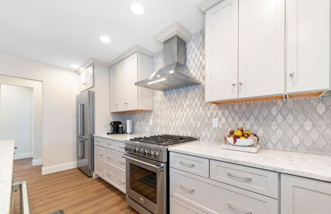 Modern Home Just 10 Mins to Notre Dame 18384 - Foto 11