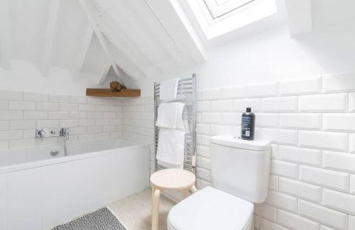 Simple Coastal Luxury near Southwold sleeps 10 - Foto 15