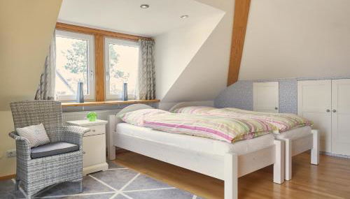 Ferienwohnung Raffael 100 qm, 2 große Betten im Wohnzimmer - Foto 3