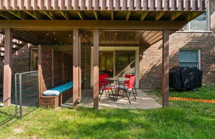 Arbor Hideaway - Brand New! Bring your dog! - Foto 28