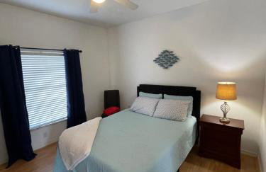 Gorgeous condo with pool view in walking distance to Siesta Key Beaches - Foto 13