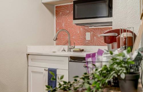 Institute Den Downtown Modern Basement Suite - Foto 10