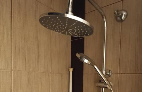 The House Thessaloniki - Charming Central with Private Courtyard - Easy Parking - 300m from University - Foto 18