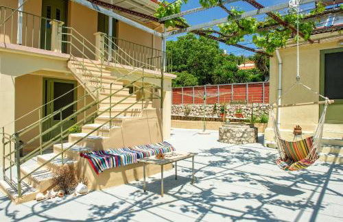 Garbis Garden View - Photo 3