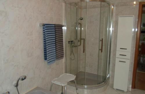 Am Reichelbach schöne Natur kostenlose Stellplätze - Foto 2