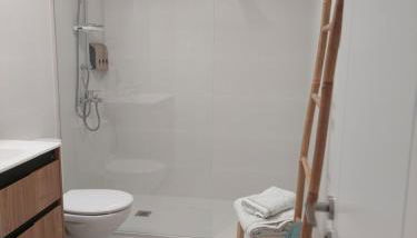 Apartamento "La Viña" - Photo 5, Shower