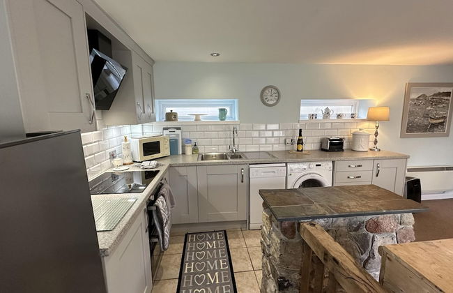 Welcoming 2 Bed Charming Self Catering Cottage - Foto 15