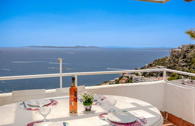 Apartment With Furnished Terrace - Photo 37