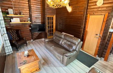 Antler Lodge Traditional Log Cabin - Foto 5