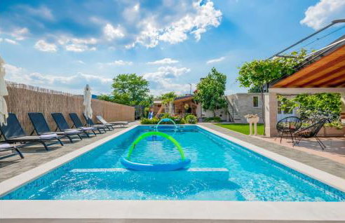 Beautiful Home In Donji Prolozac - Foto 9