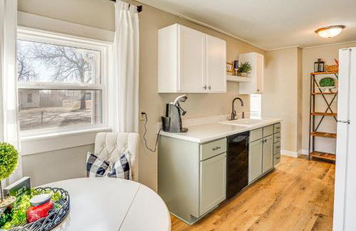 Pet-Friendly Watertown Home about 1 Mi to Downtown! - Foto 9