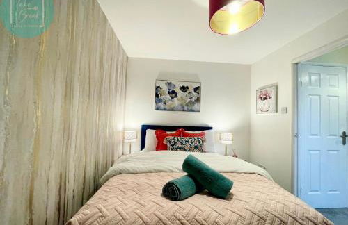 Charming 2BR Swinton House -Close to Manchester City Center - Foto 25