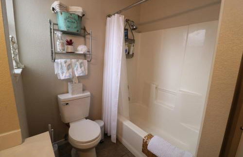 Sunset Escape & Basketball Court - Foto 28