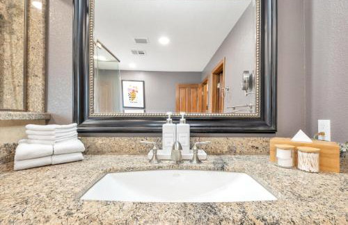 Villa 1 level on half acre 12-min to Strip - Foto 67