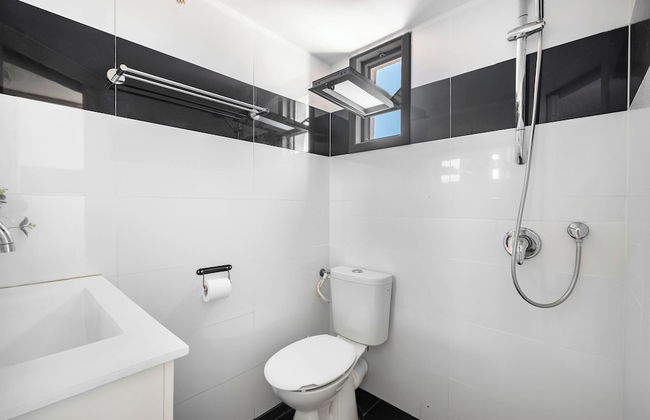 Hasharon Rooftop Oasis by Sea N' Rent - Foto 24