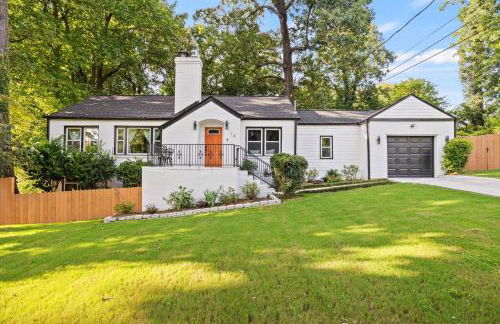 Chic 2BR Downstairs Unit - Fenced Yard Grant Park - Foto 15