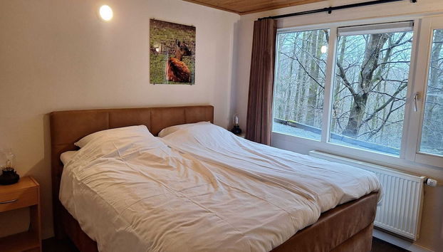 Cosy Chalet in Odeigne with Hot Tub - Photo 3, Room