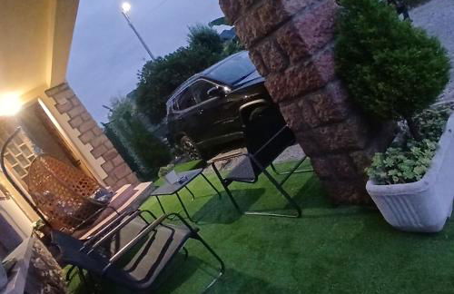 TROPICAL HOME PORTO CERESIO - Photo 9