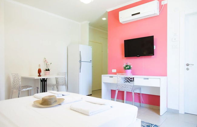 1926 Designed Apartments Hotel - Photo 32