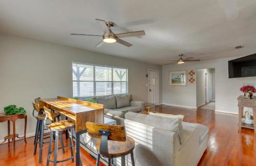 Sunny Fort Walton Beach Vacation Rental with Yard! - Foto 6