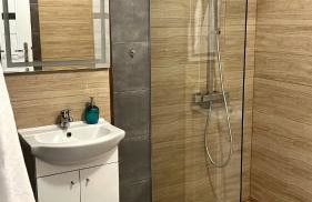 Aparthotel w Dolinie Stawów Zator - Photo 30