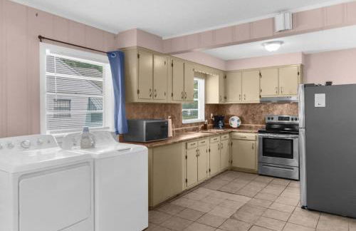 10 Mins to Legion Field Stadium- Blushing Bungalow - Foto 41