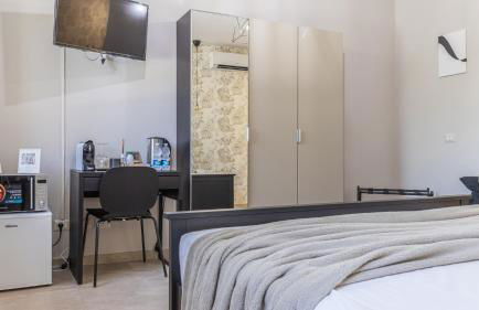 -Le stanze dei Pico- Wi-Fi, nel cuore di Mirandola - una terrazza unica sul tetto - Photo 15