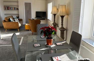 Riverside Seaside Apartment - Foto 17