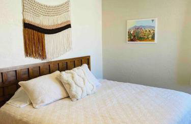 Vintage charm vacation home with modern comforts near Old Town - Foto 51