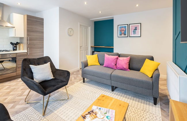 Host Stay The Tea Warehouse - Darjeeling - Photo 1